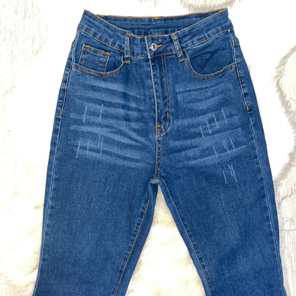 SOLD GORGEOUS SHEIN Medium Wash High Waisted Bell Bottom Stretch Jeans - Picture 8 of 11